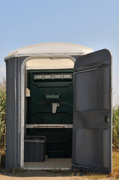 Portable Toilet Options We Offer in Goldthwaite, TX